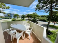 Spacious beachside flat with terrace - Huoneistot