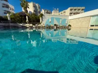 The Beachfront Hotel Adult Only 16 Plus - Bãi biển