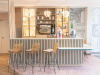 Ibis Styles Chinon - bar