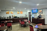 波普勒布拉夫北舒適酒店 - 早餐