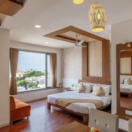 Manek the Ocean View