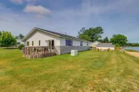 Waterfront Lake Huron Getaway w/ Private Beach - Wifi