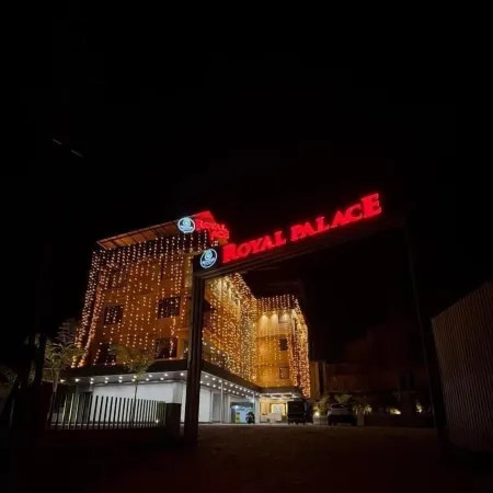 ROYAL PALACE STAY