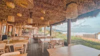 Stratus  Resort