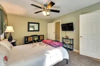 Quiet Killingworth Rental w/ Deck & Grill! - Huoneistot