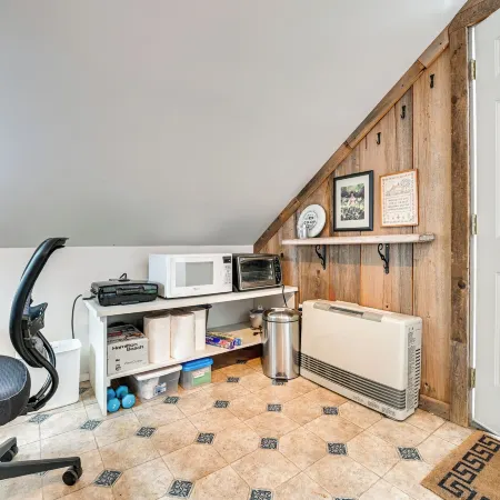Cozy Catskills Vacation Rental with Deck!
