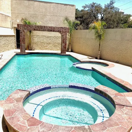 HOTEL BOUGAMBILIAS RESORT INN