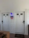 The Bohemian. Unit #5 Charming 2-bedroom apartment in gorgeous Corpus Christi. - Homestays