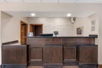 SureStay by Best Western Forsyth Decatur - Pool