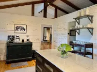 The Red House: Panoramic Views and Walk to Town - ブティック