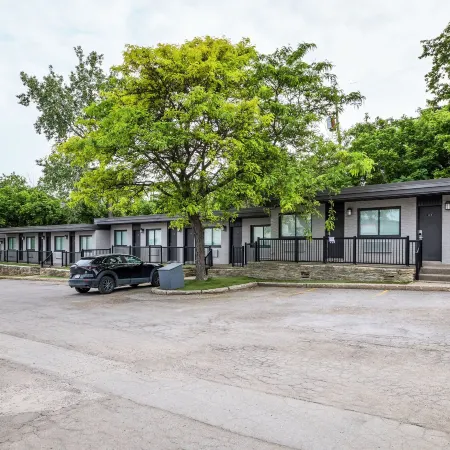Motel Newstar Laval