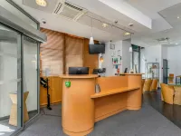 B&B Hotel Marseille Centre Vieux Port Hoteles cerca de Centro comercial Centre Bourse
