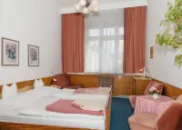 Pension Neuer Markt - Pensions