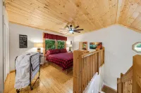 2 Bd Cabin, Hot Tub, Utk/Neyland, Smokys, 16Acres, FP, Arcade, Fishing - シャレー