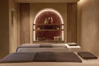 Ella Alkyna - Adults Only - spa