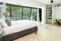 Aventura Lakefront - Villas