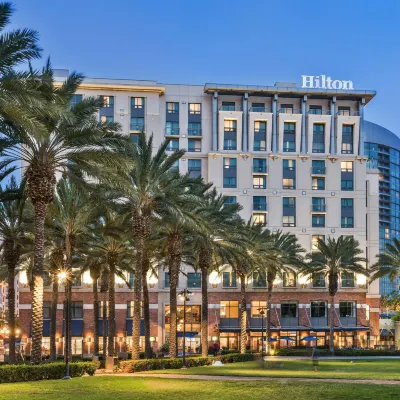 Hilton San Diego Gaslamp Quarter Hoteles cerca de Centro comercial Seaport Village