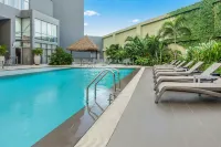 Barranquilla Marriott Hotel - Pools