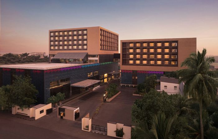 Le Meridien, Surat