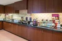 Residence Inn Waynesboro - breakfast