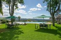 Montclair Resort & Conference - Pools