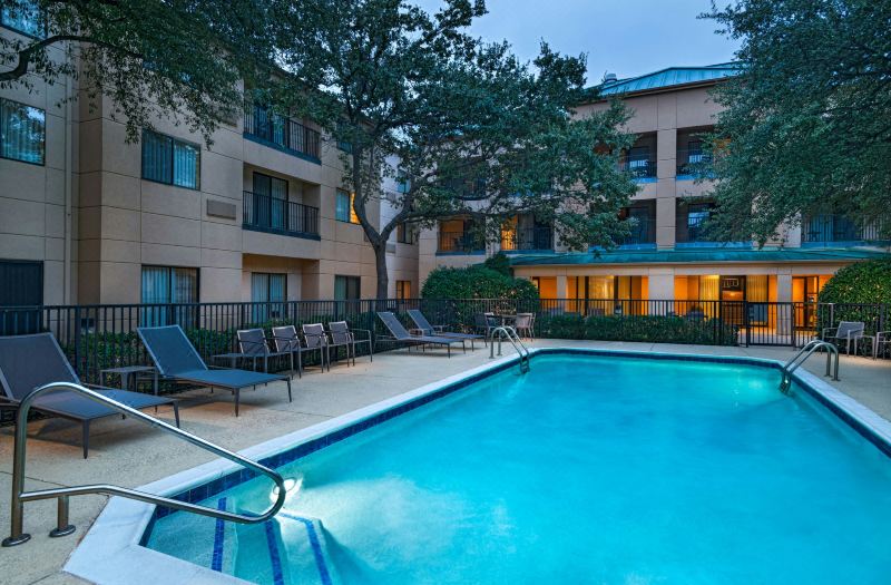 Courtyard Dallas Plano in Legacy Park photo 3