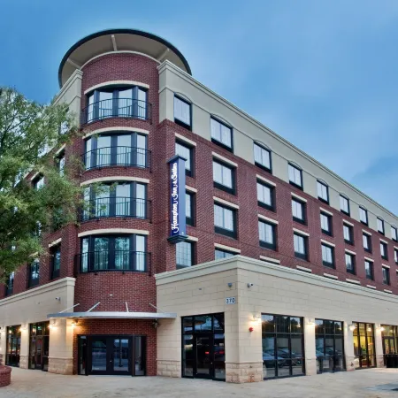 Hampton Inn & Suites Chapel Hill-Carrboro/Downtown