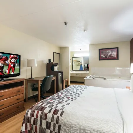 Red Roof Inn Conroe North - Willis