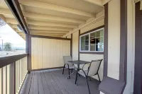 Red Roof Inn & Suites Monterey - parking