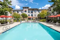 Hampton Inn & Suites Windsor - Sonoma Wine Country - 2-Star