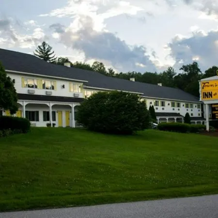 Town & Country Inn & Resort