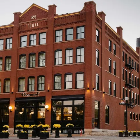 The Charmant Hotel