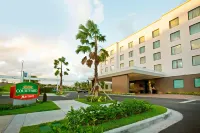 Courtyard Panama Metromall - СПА