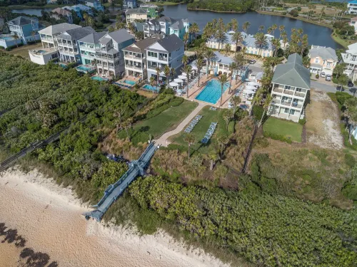 Coastal Heaven by Distinctive Beach Rentals - Homestays
