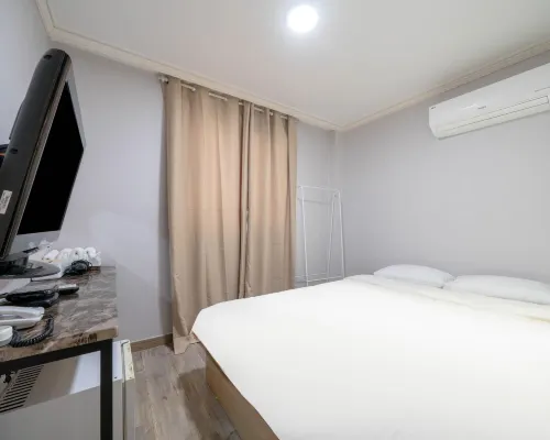 Busan Suyeong Grand Номера Photos