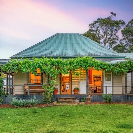 The Ultimate Family Farm Getaway Minutes from Town Barrington Tops