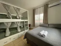 Trébol House Hostel - 2-Star