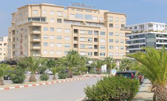 Adam Hotel Suites