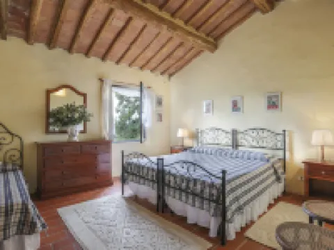 Favilli (Paa130) Hotels in Palaia