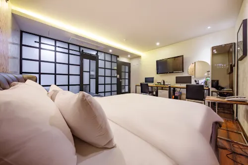 Jeonju Lime Hotel - Motels