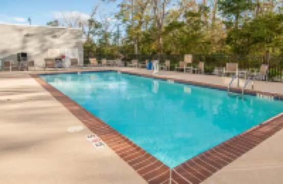 Hampton Inn Opelousas - Parking