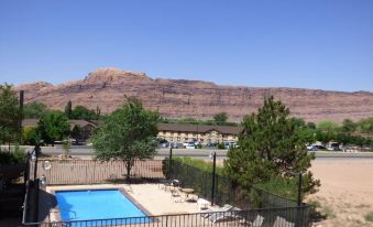 Moab Gateway Inn at Arches Nat'l Park