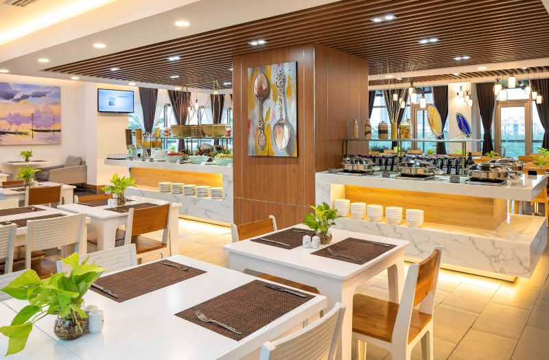Ibis Saigon South photo 2