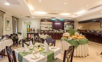 Courtyard Hotel Rosebank