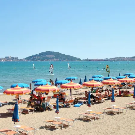 Sea Breeze Seafront Flat