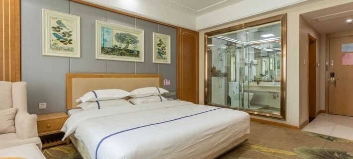 Jiutong International Hotel (Lianyungang Station Yanhe Lane) Hotels in Lianyungang