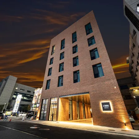 Hotel Libre