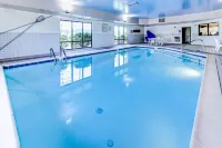Hampton Inn Columbus-I-70 E/Hamilton Rd - Pools