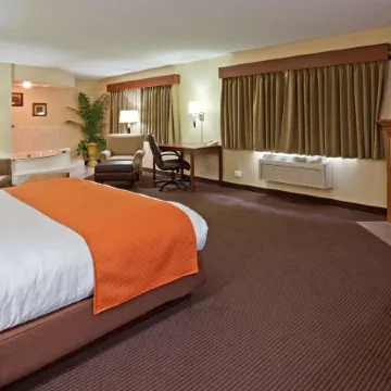 AmericInn by Wyndham Fargo West Acres