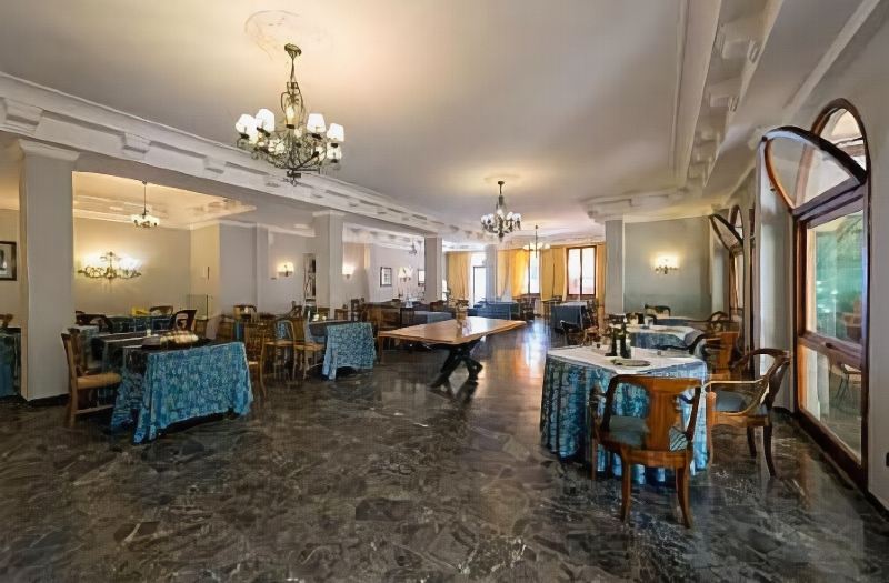 Hotel Corallo-Montecatini Terme Updated 2022 Room Price-Reviews & Deals |  Trip.com